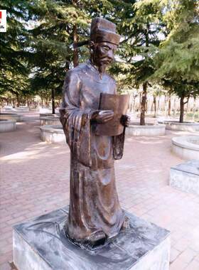 北宋郑州人古代建筑工程大师李诫铜雕像营造法式人物全身铜像摆件