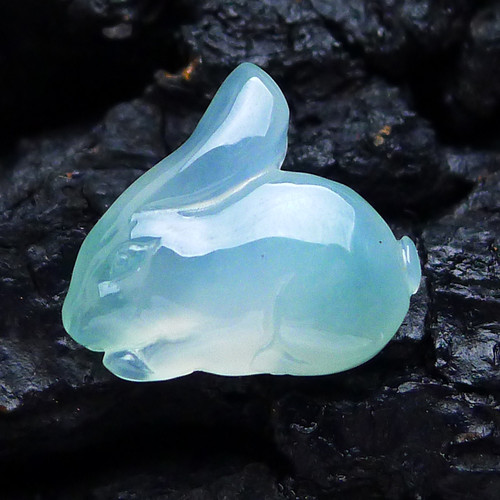天然缅甸翡翠玉石戒指戒面正品精雕小白兔子吊坠裸石1.51g