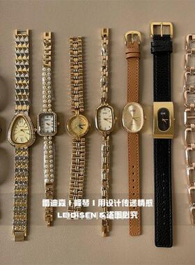 样板房衣帽间装饰品摆件女士电子时尚皮质钢带彷真手表模型新款