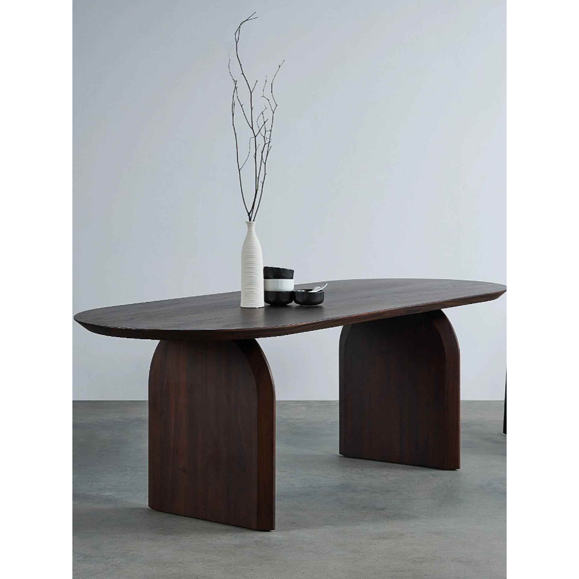 实木长桌现代简约黑胡桃木色餐桌北欧小户型饭桌侘寂风原木工作台