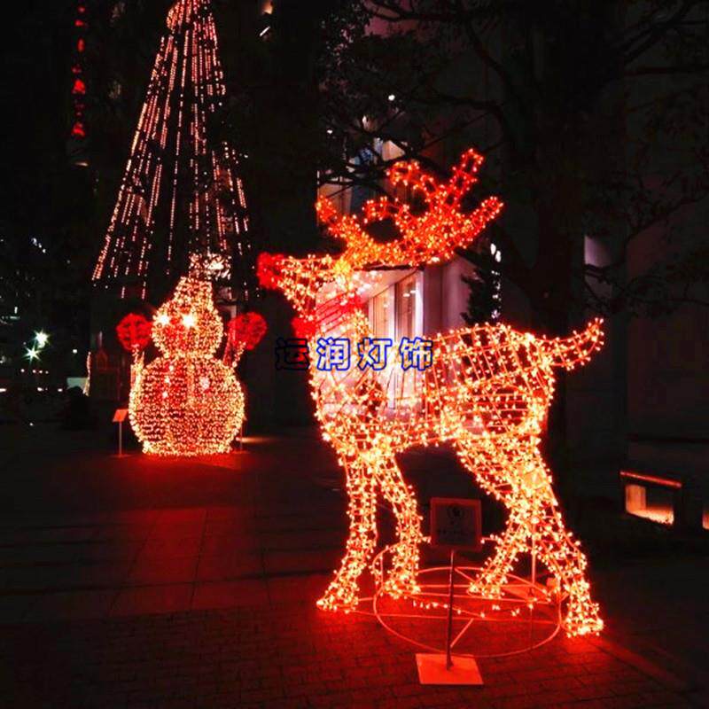 圣诞铁艺造型鹿圣诞节橱窗商场酒店场景装饰形态生动发光圣诞鹿