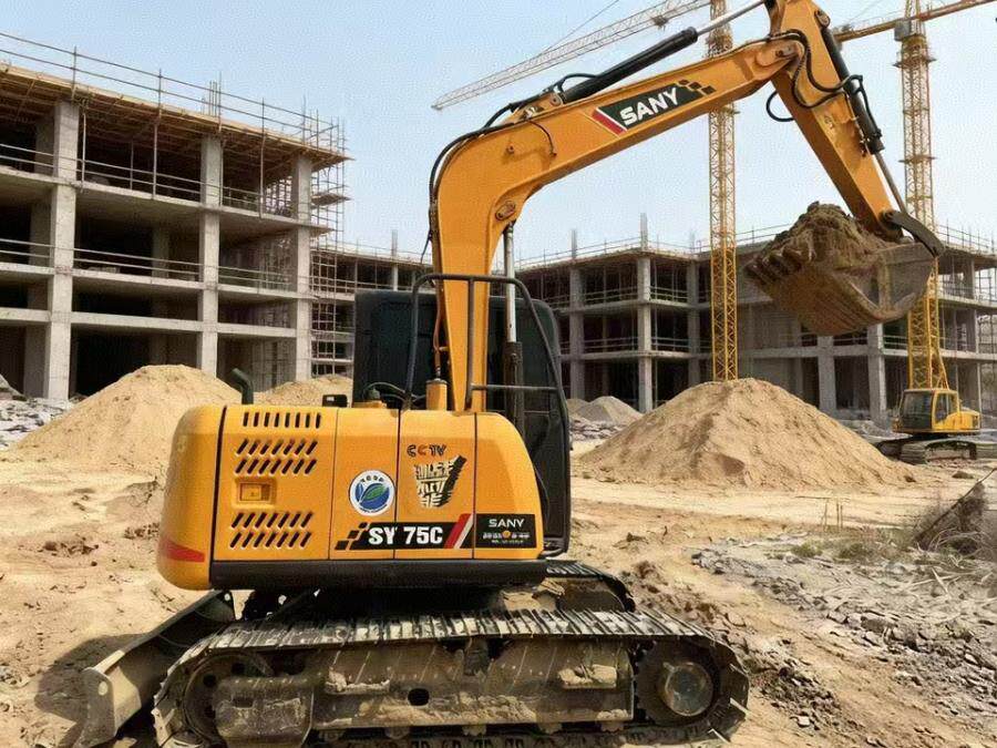 4月6日邢台三一75挖机一台网络拍卖公告