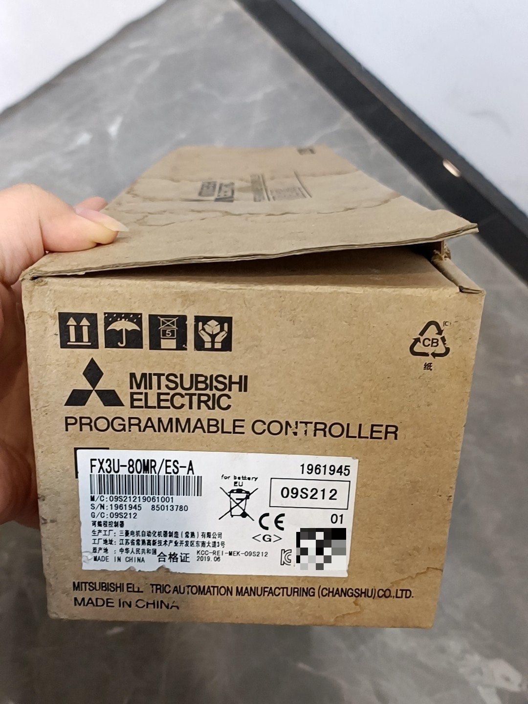 三菱FX3U-80MR/ES-A PLC控制器，全新原装正品
