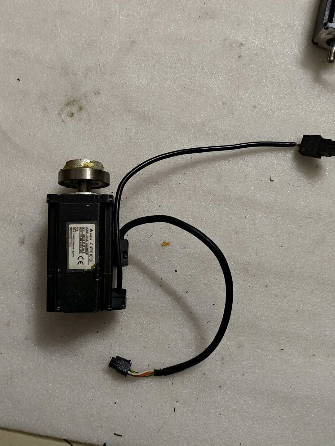 台达电机ECMC-CW0602RS，200W。成色如图很好，