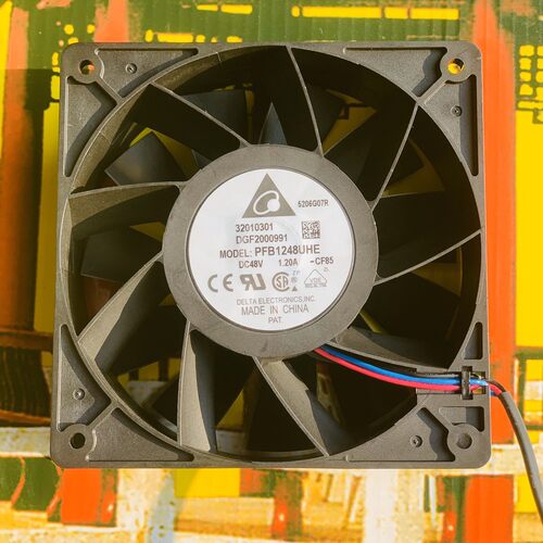 台达PFB1248UHE 48V 1.20A 12CM 12038暴力大风量服务器散热风扇