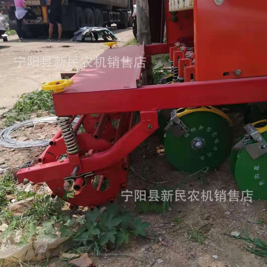 拖拉机带动6行小麦播种机谷物播种机玉米小麦谷子高粱种植机器