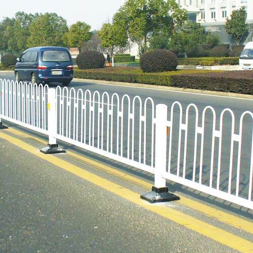 厂家供应奉化舟山市政广告板护栏道路护栏铁艺护栏固定式分隔栏