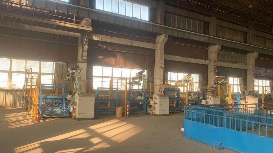 1月15日安庆某公司名下一批机器设备及150T/d一窑三线光伏背板玻璃生产线产能指标网络拍卖公告