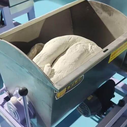 自动25/50/57机/100/200公斤打头面机和面机XJH拌料用于包子馒面