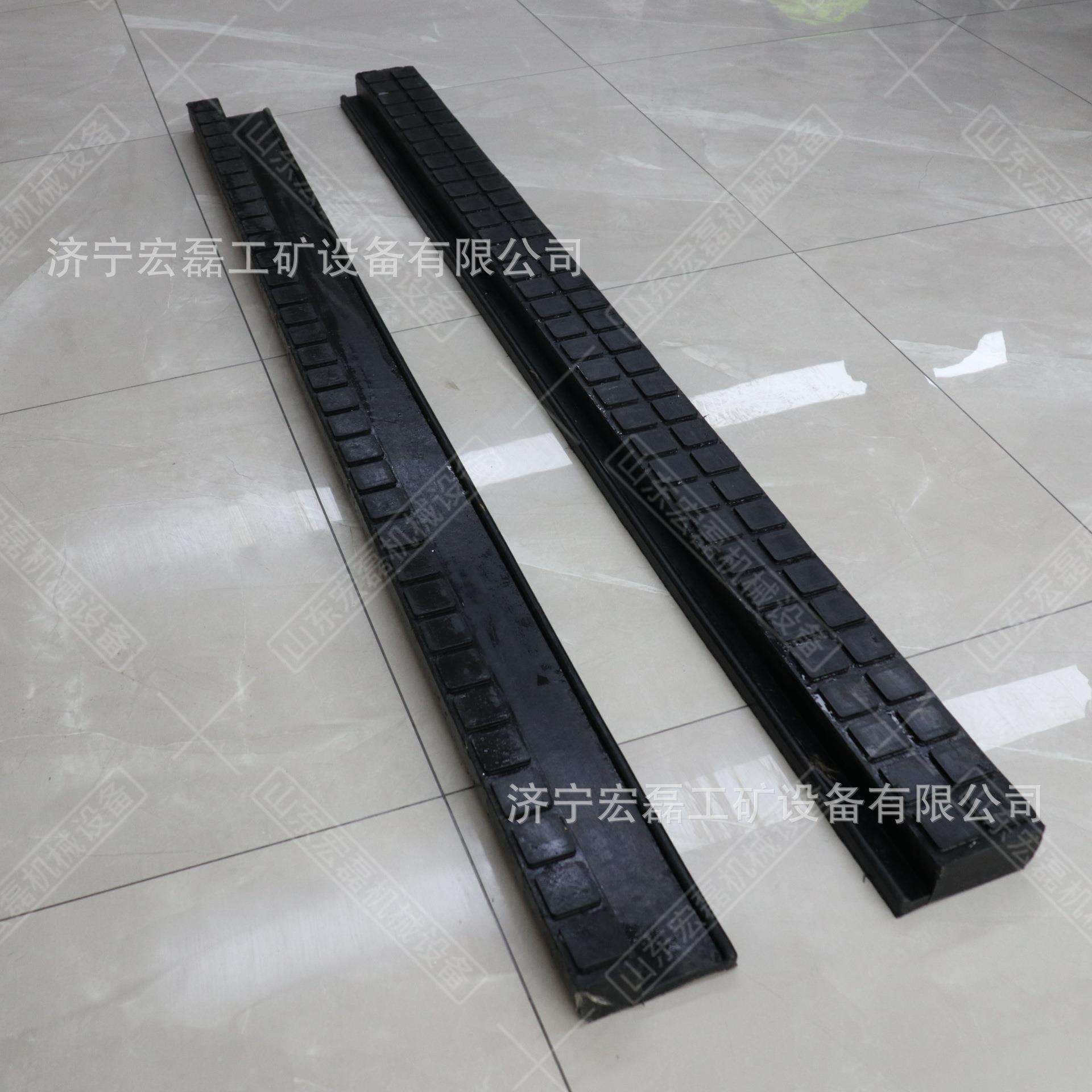 铁路橡胶道口板P435060轨道通用道口垫板橡胶减速板火车道塞条