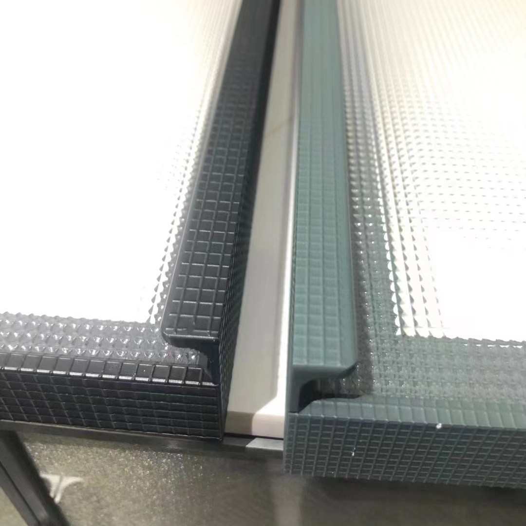 简约现代玻璃铝框衣柜门 铝合金极简6d玻璃门 铝酒柜衣帽间玻璃门