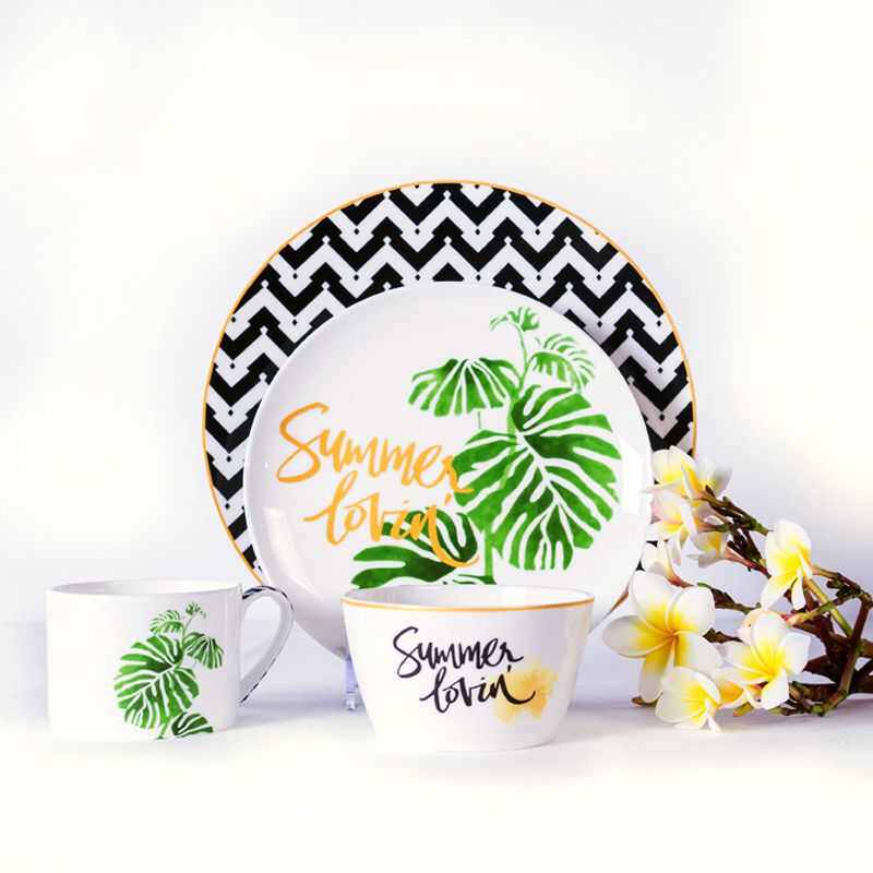 高骨陶瓷碗盘杯子套装欧式鸡蛋花高档礼品定制酒店用品软装摆件