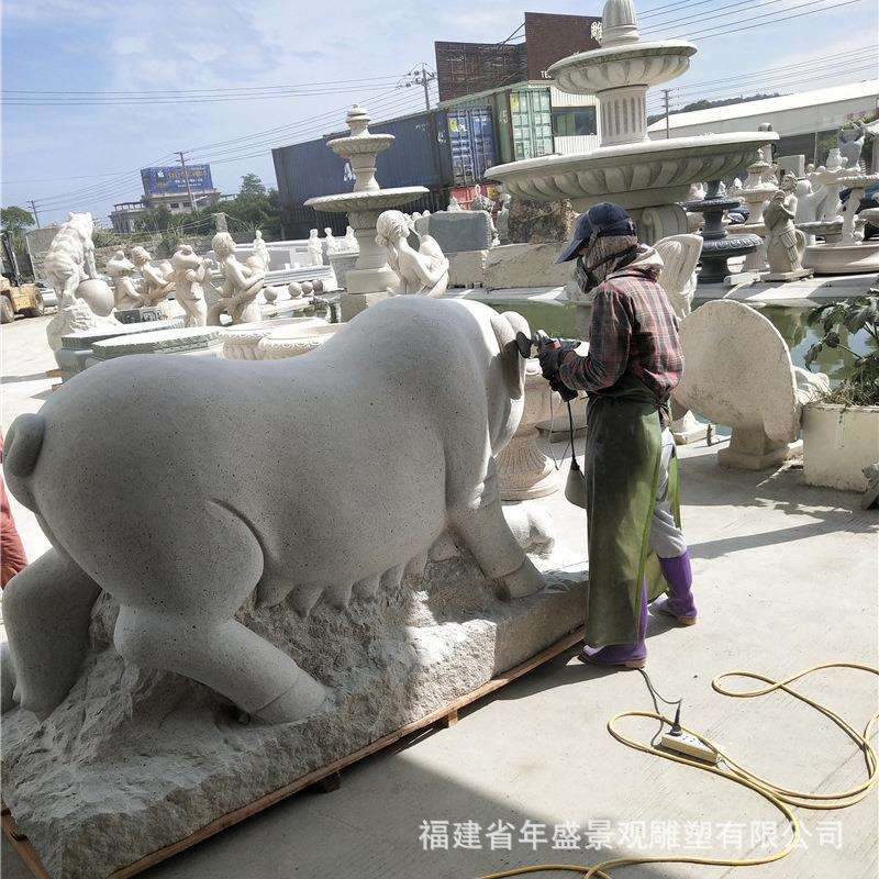 石头小猪雕刻 福建花岗岩动物石雕 广场园林景观雕塑厂家