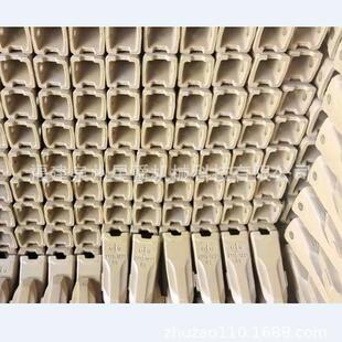 挖掘机四轮一带 斗齿 支重轮 驱动轮 V360Z 引导轮 泉州