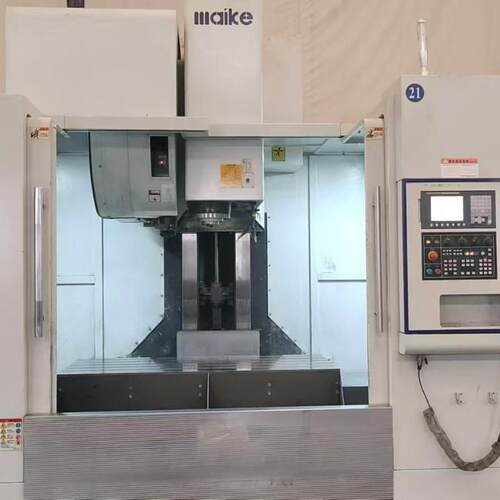 转让二手中贸MCV-1690G立式加工中心发那科Oi-MF系统带排削机