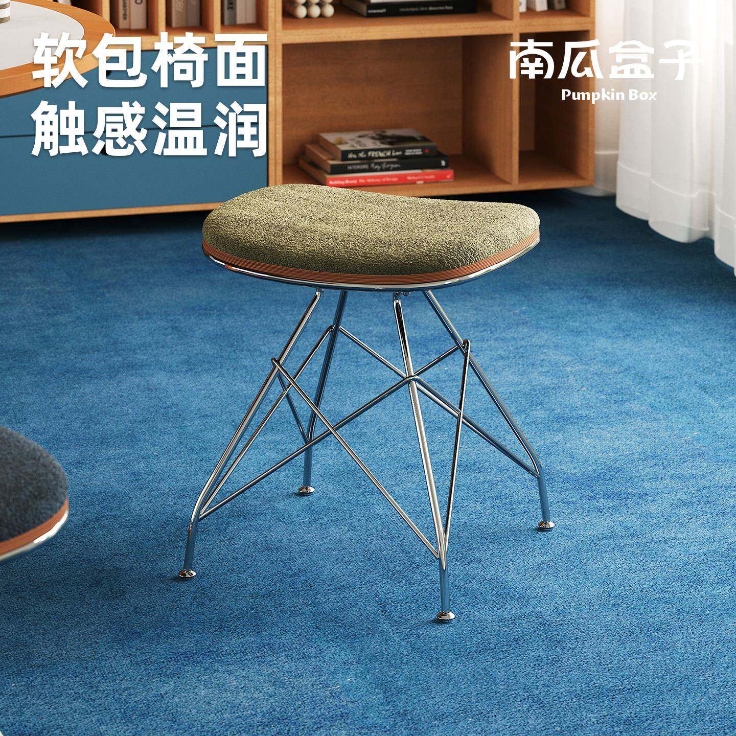 包豪斯家用餐椅中古实木布艺软包加厚餐桌椅子小户型复古铁艺餐凳