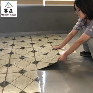 自粘地板ins网红PVC地板贴翻新加厚耐磨防水地板革家用地板胶清仓