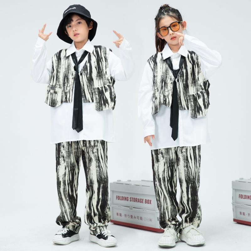 2026新款儿童西装马甲街舞潮服走秀嘻哈男童套装炸街hiphop