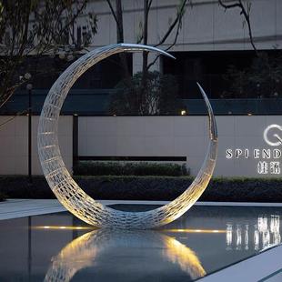 大型不锈钢圆环镂空月亮雕塑广场商业街售楼部水景地标性建筑摆件