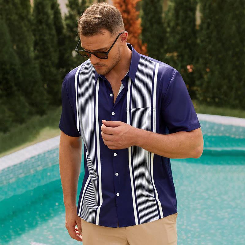 Short-sleeved shirt without pockets and no curve at the hem
