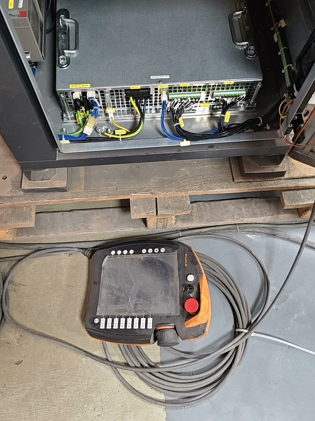 C4示教器延长线15米00-323-688