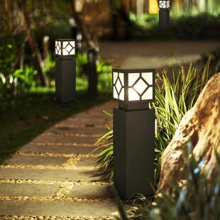 新款方形led草地灯复古庭院花园户外景观灯公园灯太阳能草坪灯
