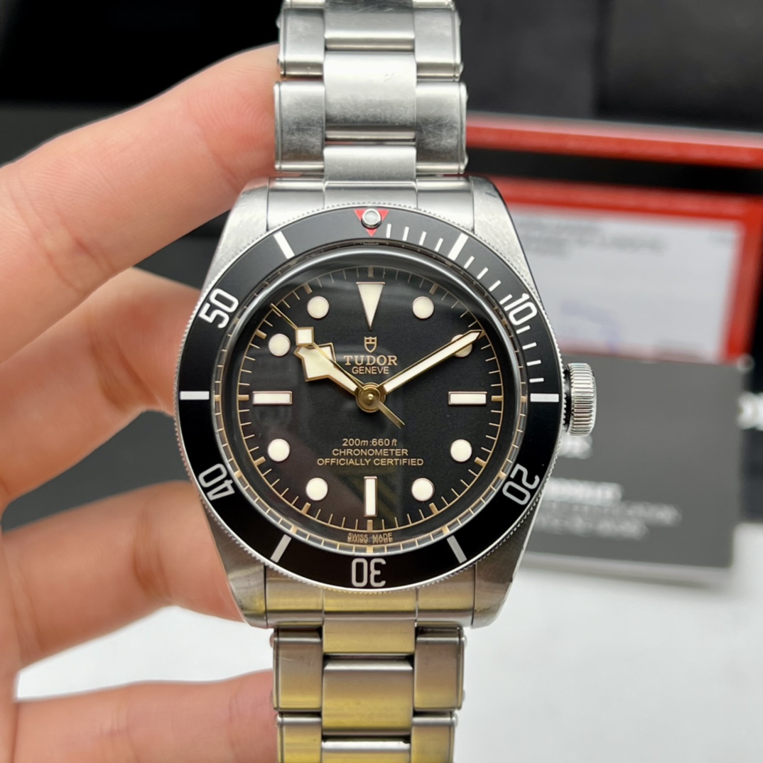 [9.8新]帝舵手表碧湾系列手表男自动机械男士腕表M79230N-0009