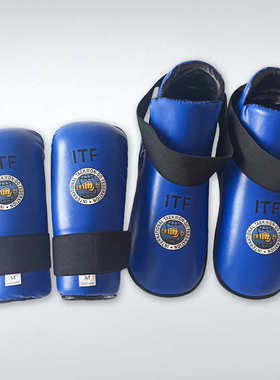ITF护具套装跆拳道实战比赛防护护手护脚套红色蓝色透气专业护具