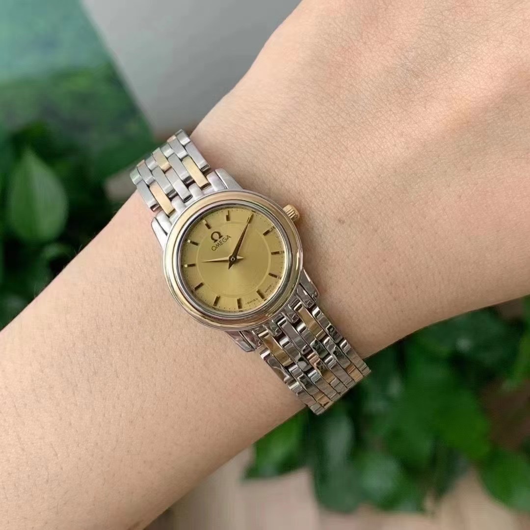 公价17300】98新欧米茄碟飞系列18k金4370.11.00石英女士腕表正品