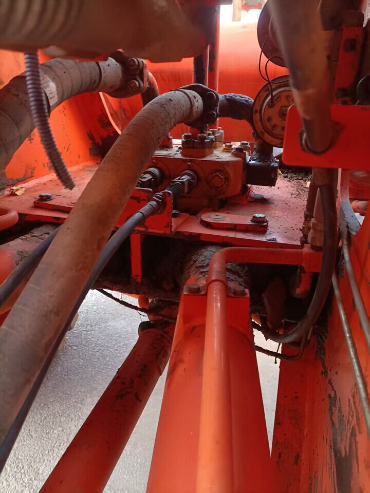 3月26日太原闲置工程机械设备斗山503装载机一辆网络拍卖公告