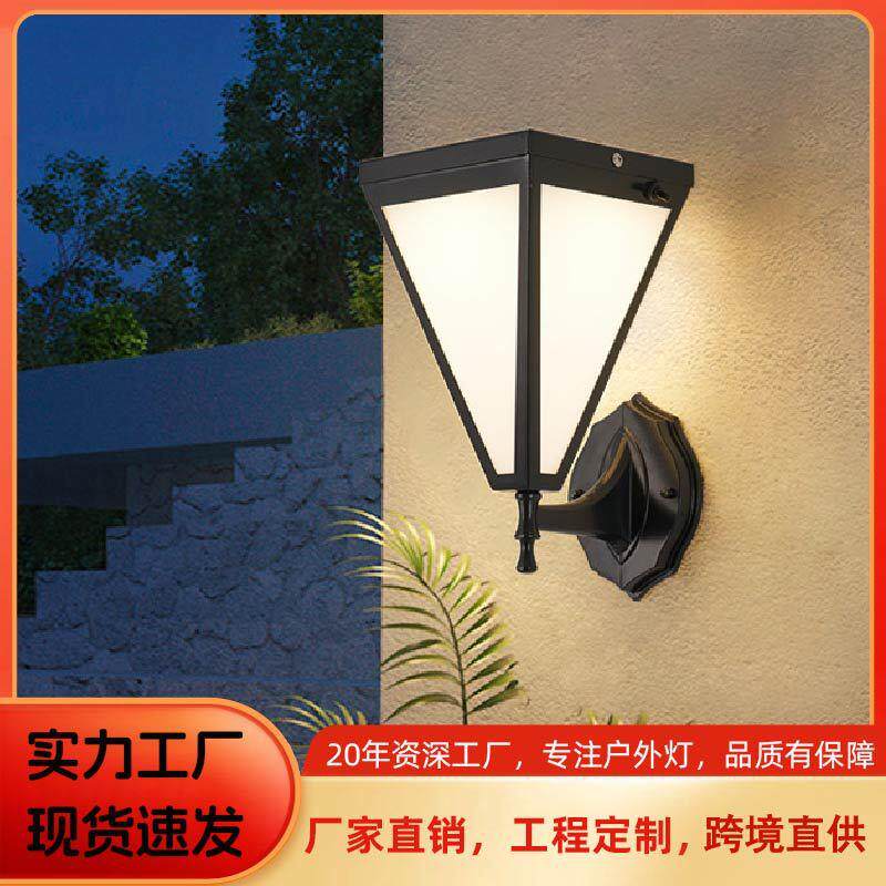 太阳能壁灯户外防水庭院灯四面发光别墅花园露台灯室外阳台墙壁灯