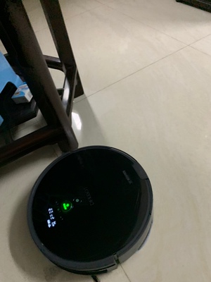 扫地机器人石头S51和科沃斯DF45哪个好，差别大不大？