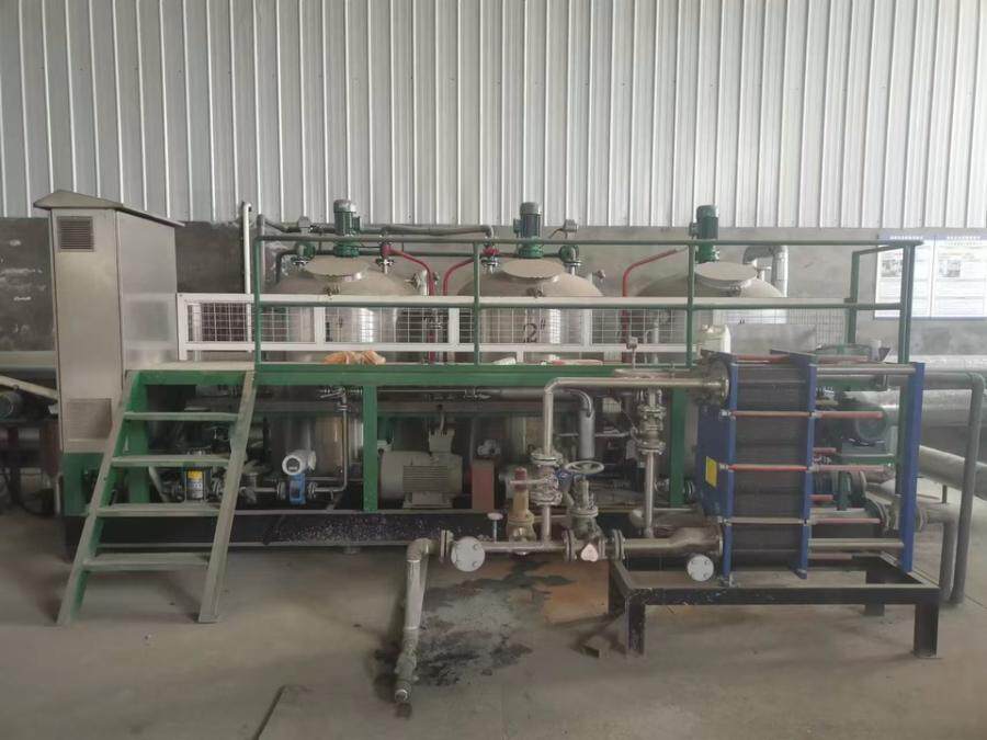 4月15日南通市全自动乳化沥青设备主机、50立方沥青加温罐、地槽、30立方成品罐、燃油锅炉、柴油罐及附件全套网络拍卖公告