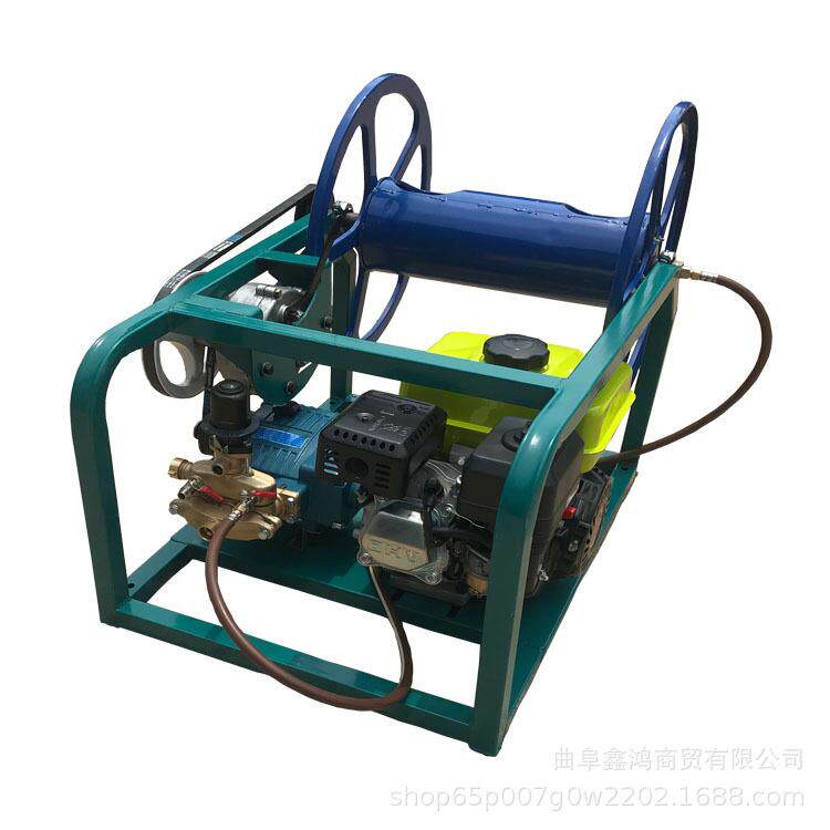 拨动离合轮喷雾器电动收管一体机喷雾器图片远程遥控喷雾器