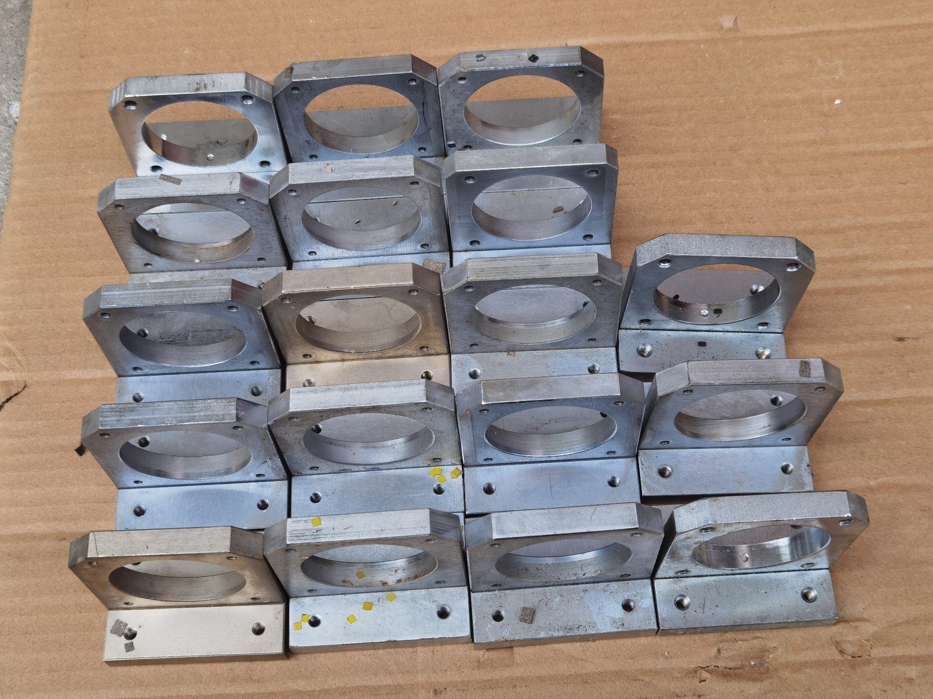 400W伺服电机安装座