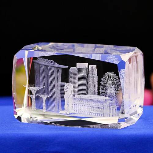 创意商务礼品水晶方体新加坡建筑鱼尾狮模型摆件旅游纪念品
