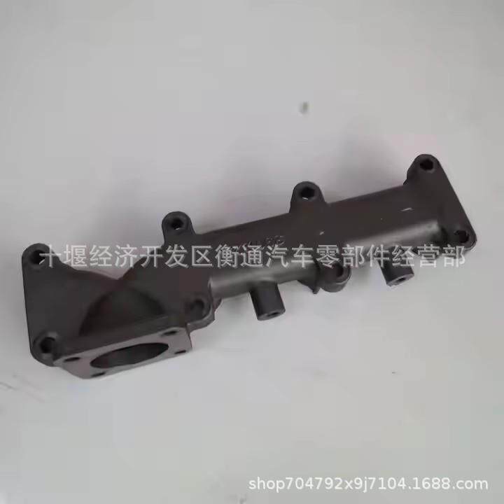 用于康明斯4BT3.9发动机排气歧管3901223
