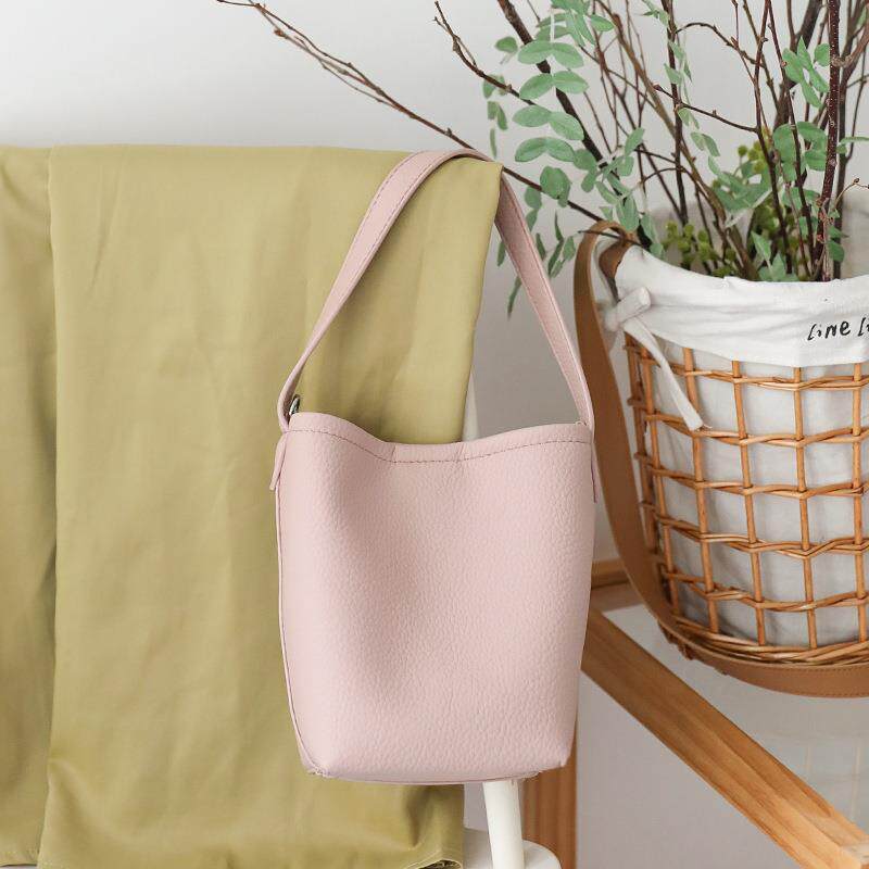 韩系新款百搭软皮水桶包女质感荔枝纹手提包时尚单肩斜挎子母小包