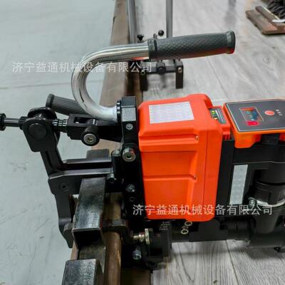 RLT-LDG1901锂电钢轨钻孔机铁路轨道打孔机充电式空心钻孔机