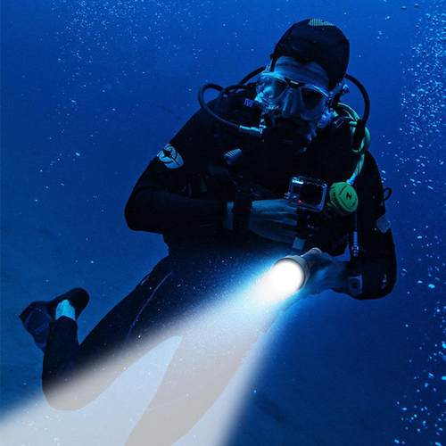 跨境P0强光照射潜水电MY-75107水陆航两用长续磁7控开关高亮手水