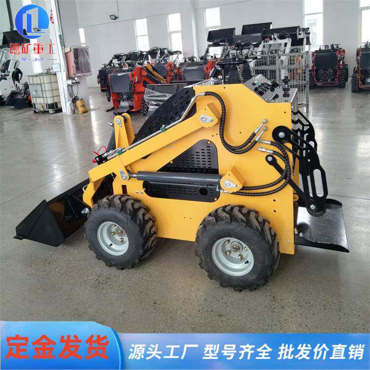 小型滑移装载机多功能滑移小铲车履带式一机多属具微型农用滑移
