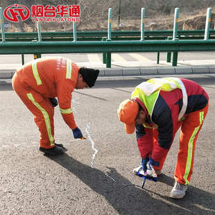 路面裂缝修补自流平冷补硅酮灌缝胶 屋顶楼顶裂缝防水灌缝胶厂家