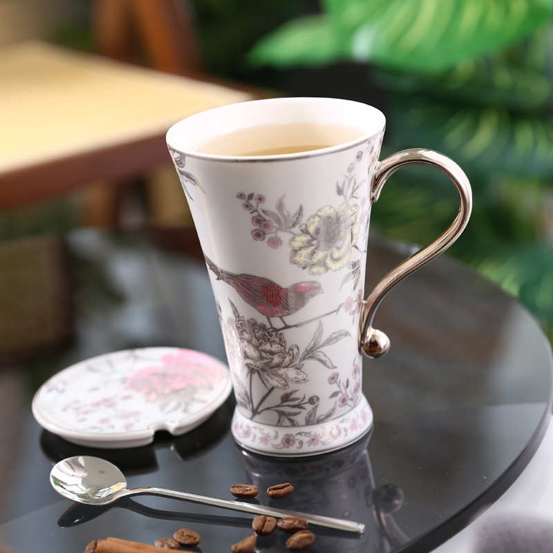 轻奢高级感马克杯带盖勺精致陶瓷杯子水杯送女生老师教师节日礼物