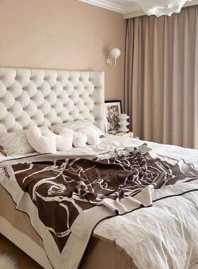 Fls奶油风高端皮床拉扣实木北欧现代简约轻奢法式复古主卧双人婚