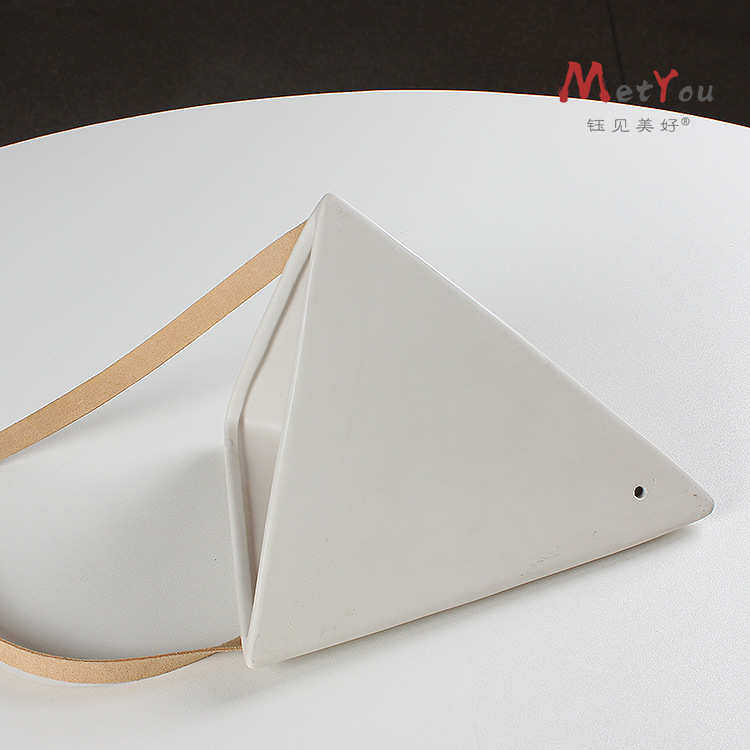 北欧创意绿植物盆栽壁挂式白色陶瓷花盆韩绒皮绳壁挂吊盆墙面装饰,鲜花速递/花卉仿真/绿植园艺,花盆,淘宝优惠券,粉丝福利购,淘宝优惠卷