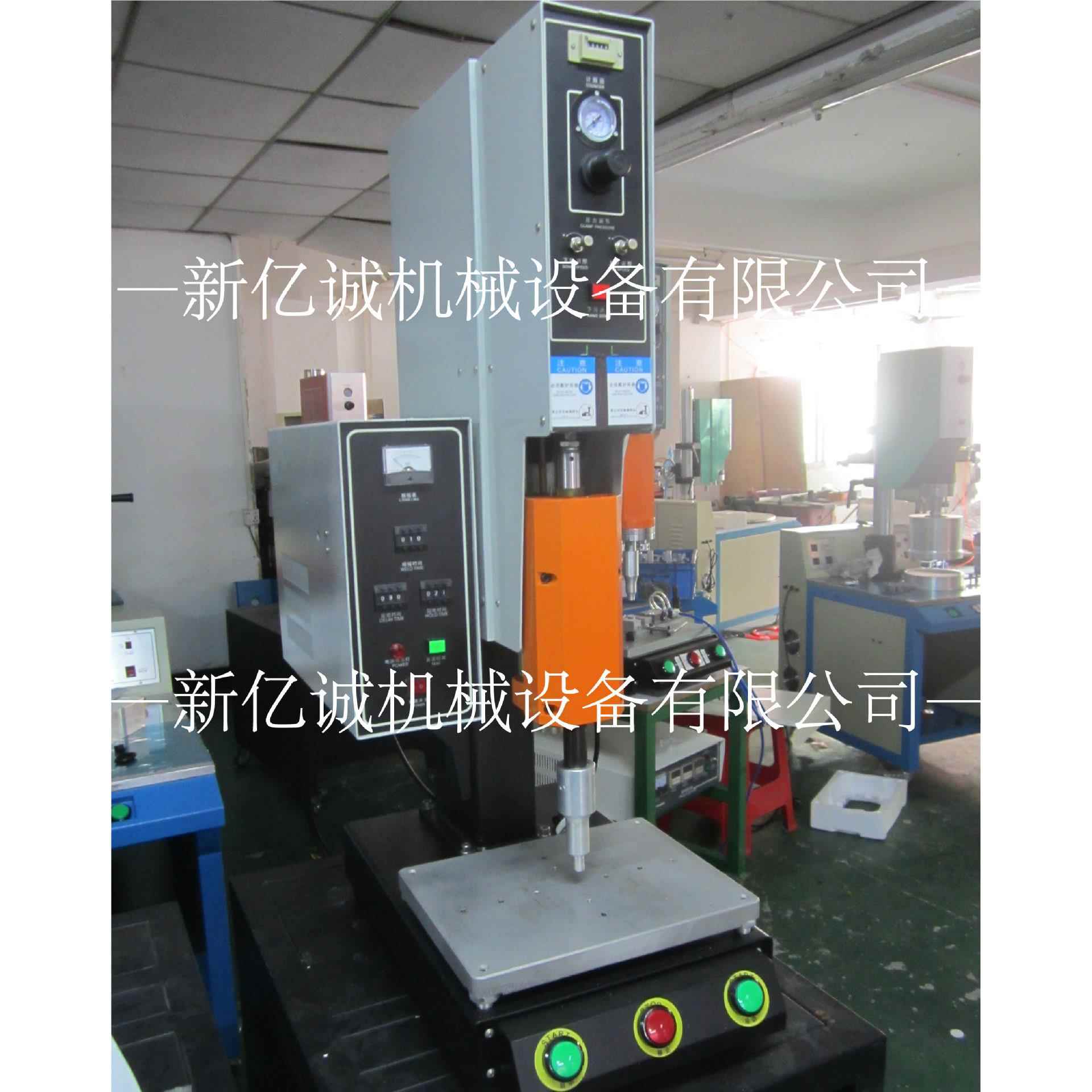 智接型一体式玩具能奶嘴XYC-