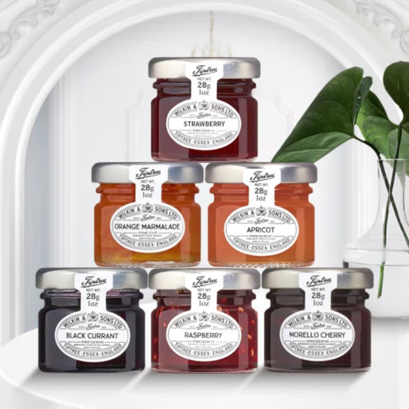 英国Tiptree缇树果酱28g*6瓶 草莓覆盆子樱桃黑加仑烘焙早餐手伴