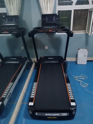 评测不吹不黑:麦瑞克商务跑步机怎么样?为何便宜呢?