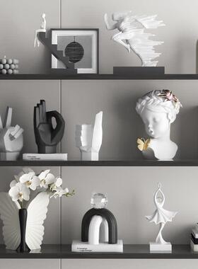 高级感客厅展示柜艺术摆件石膏雕塑软装书房办公室柜子酒柜装饰品