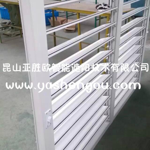 厂家直供手动铝合金百叶窗遮光通风透气防尘防雨工业厂房百叶窗